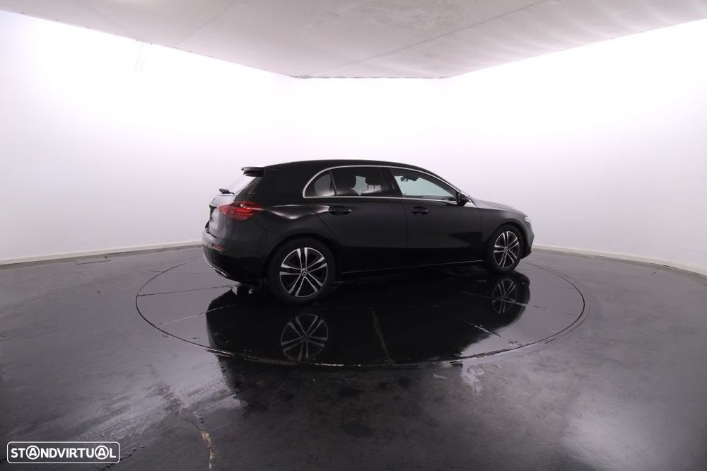 Mercedes-Benz A 200 d - 9