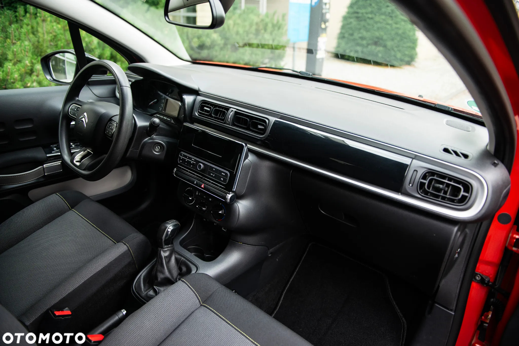 Citroën C3 1.6 BlueHDi Live S&S - 24