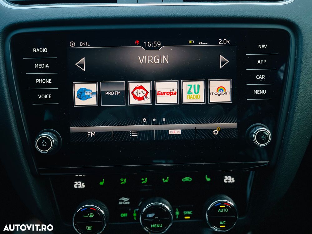 Skoda Octavia Combi Diesel 1.6 TDI DSG Ambition - 11