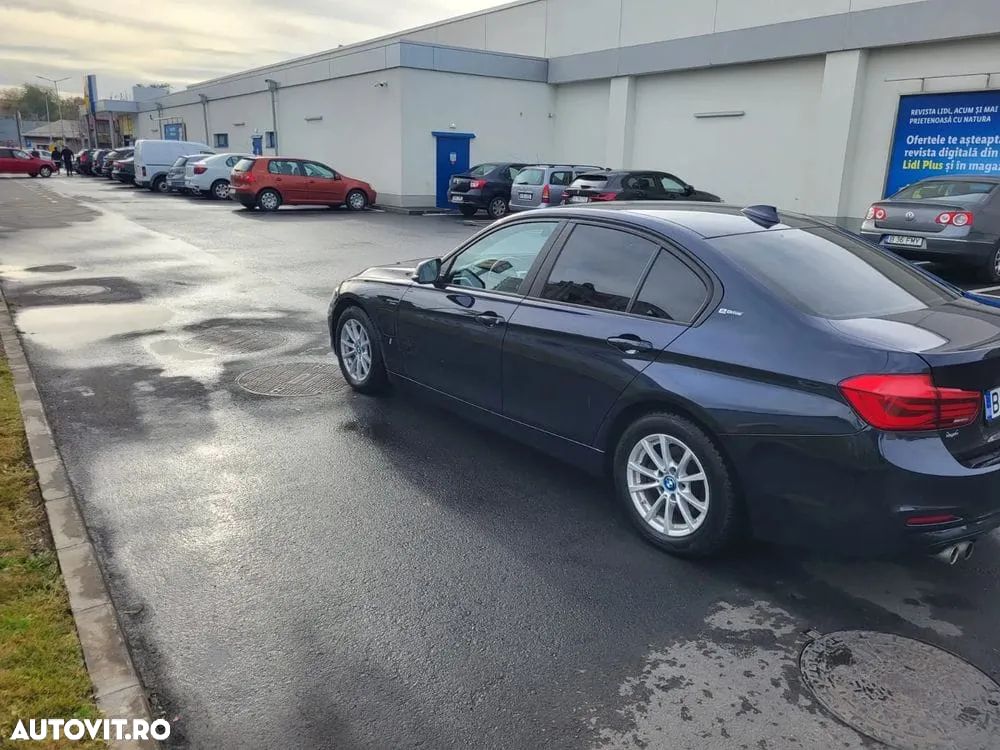 BMW Seria 3 330e iPerformance Advantage - 8