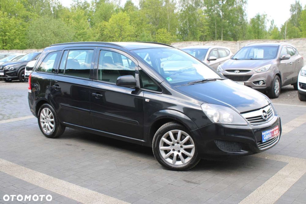 Opel Zafira - 8