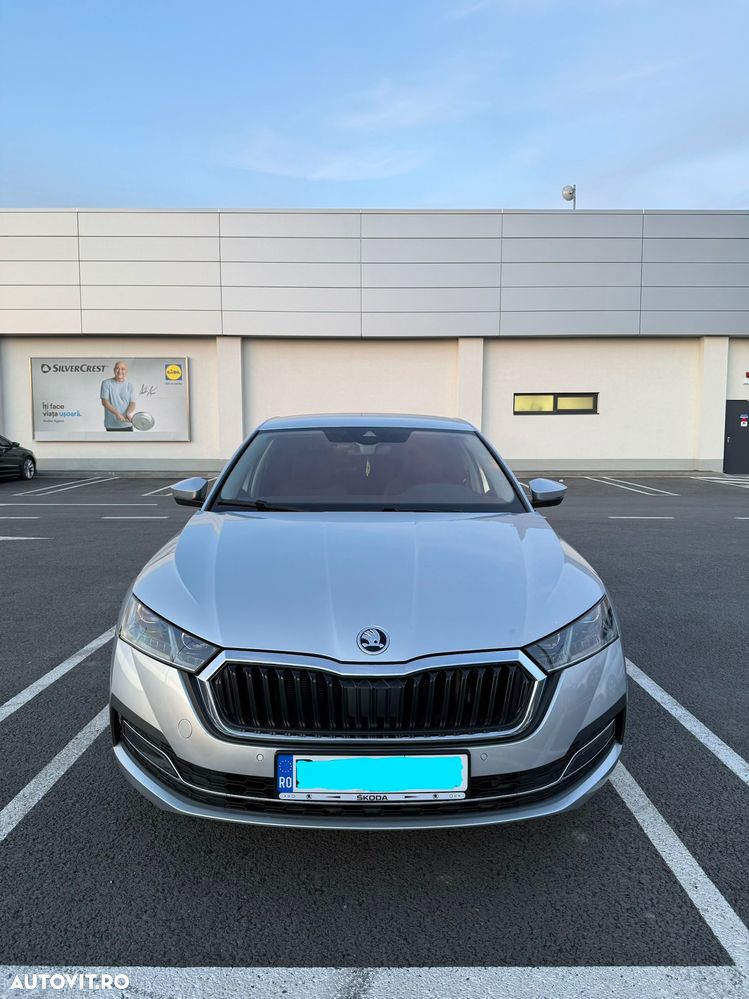 Skoda Octavia - 2