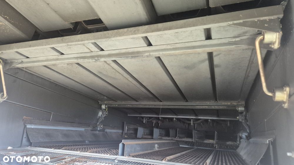 Claas Tucano 340 - 11