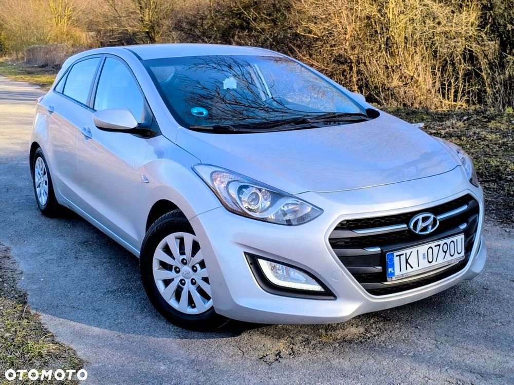 Hyundai i30 1.6 CRDI Trend - 1