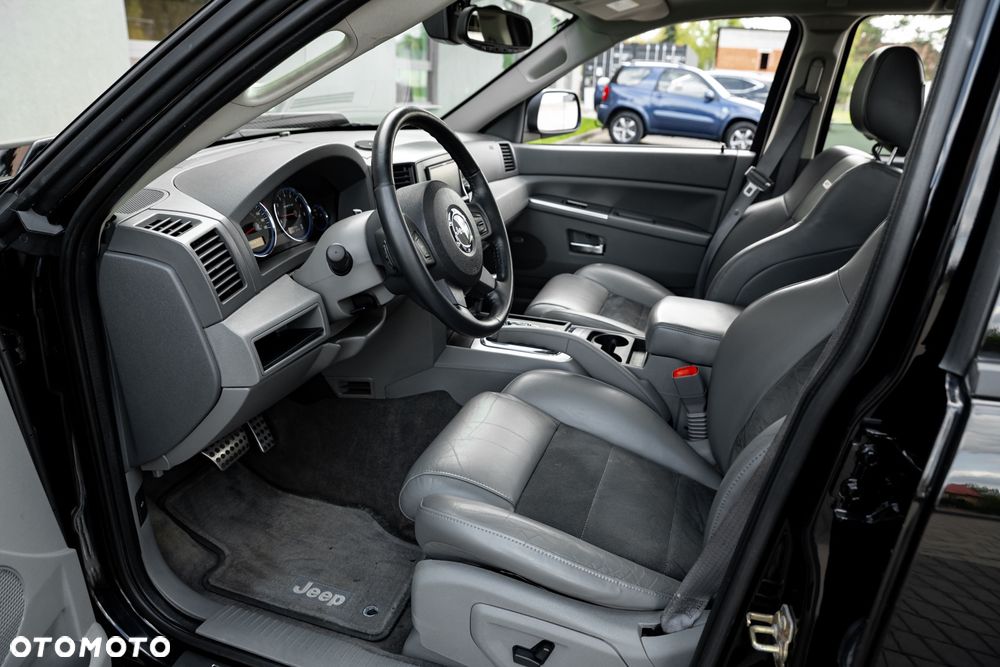 Jeep Grand Cherokee 6.1 V8 SRT8 - 14