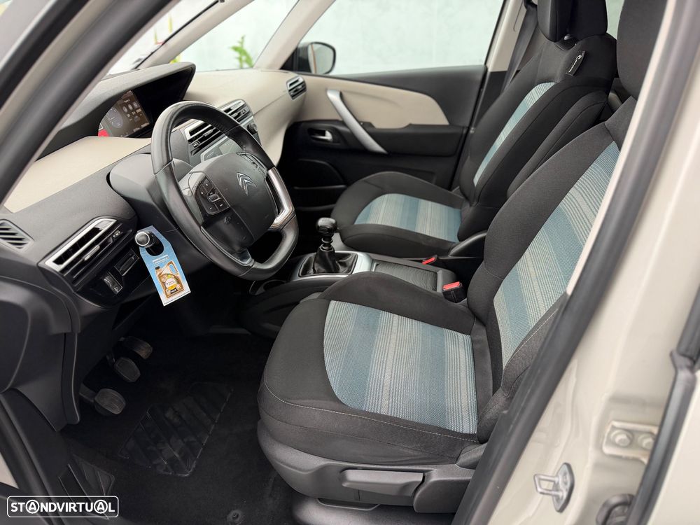 Citroën C4 Grand Picasso - 11