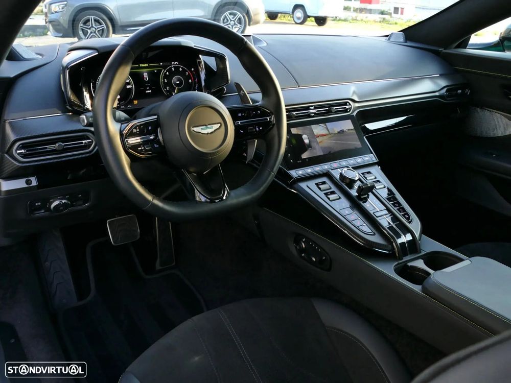 Aston Martin Vantage Coupe V8 - 42