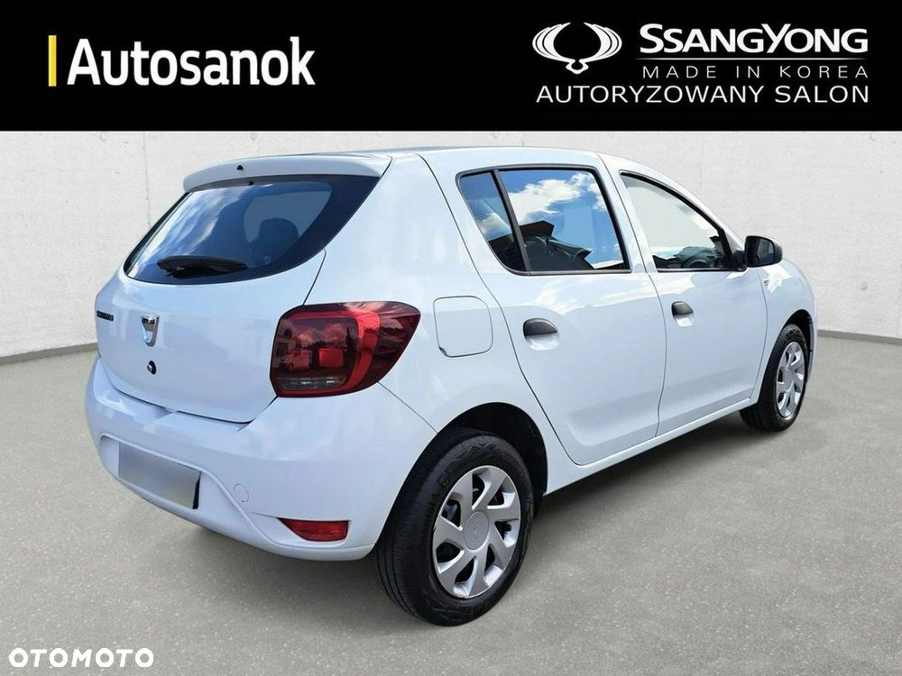 Dacia Sandero - 5