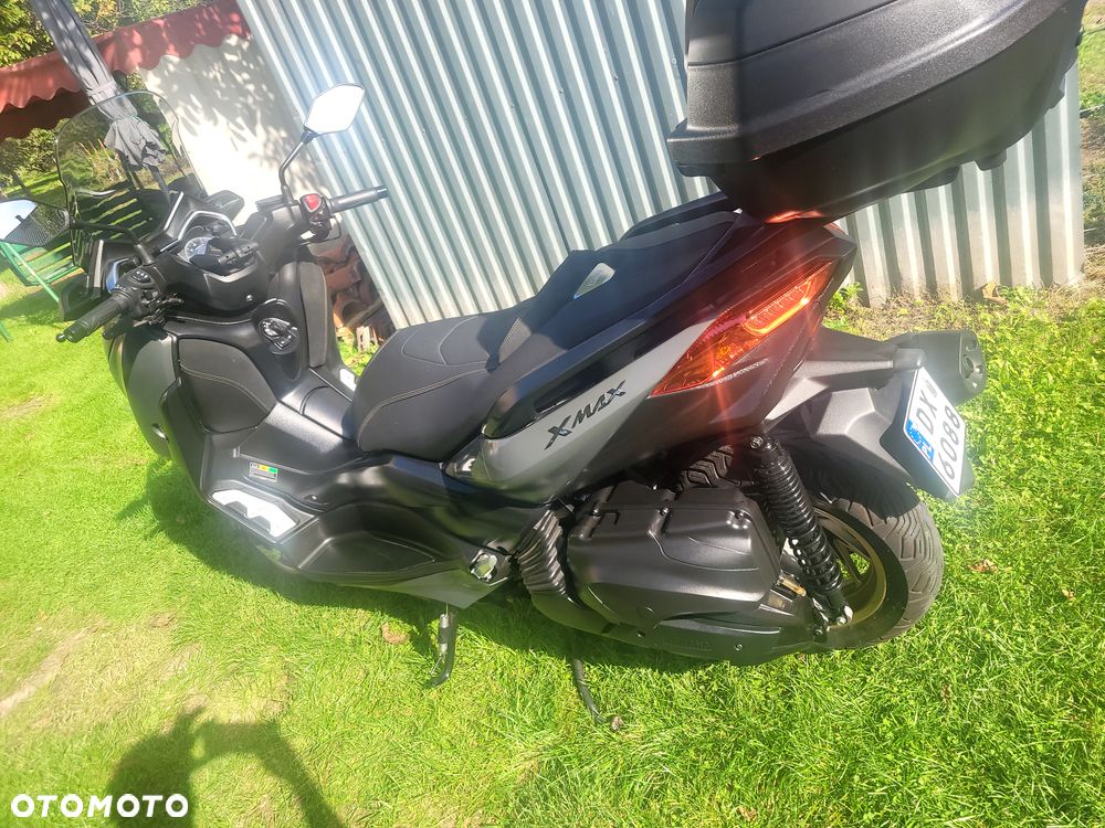 Yamaha X-max - 22
