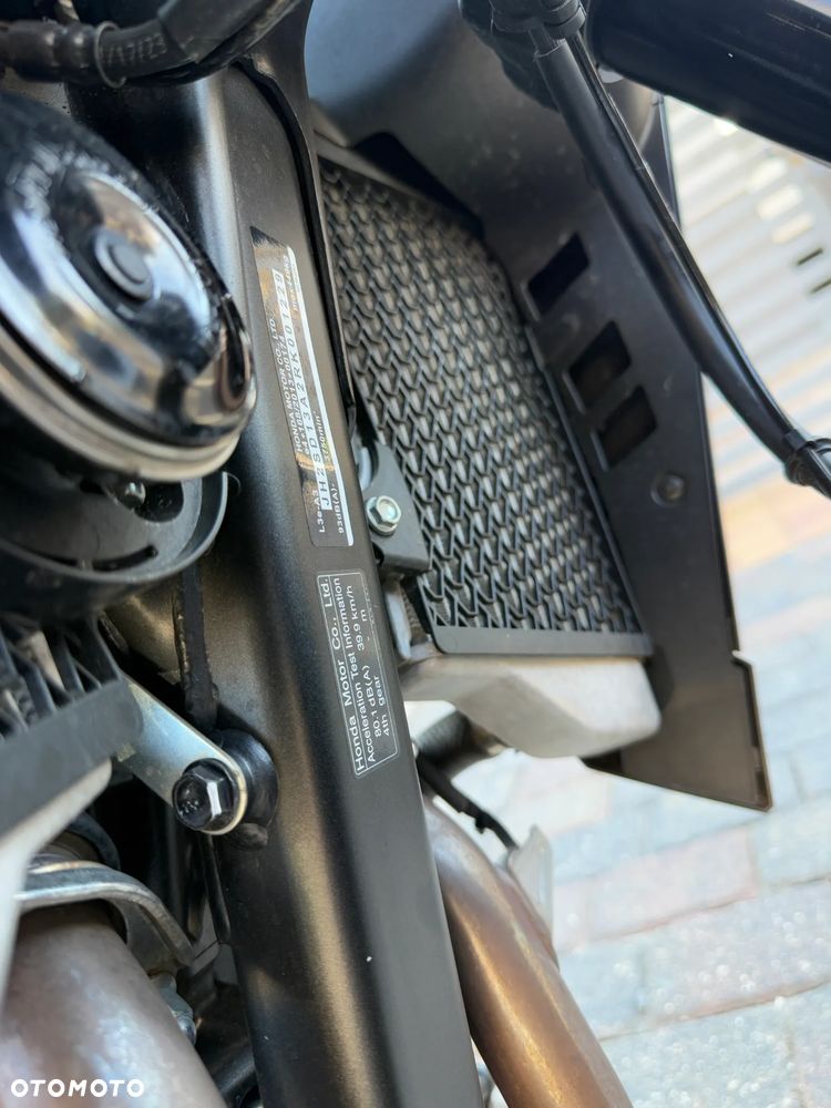 Honda CRF - 12