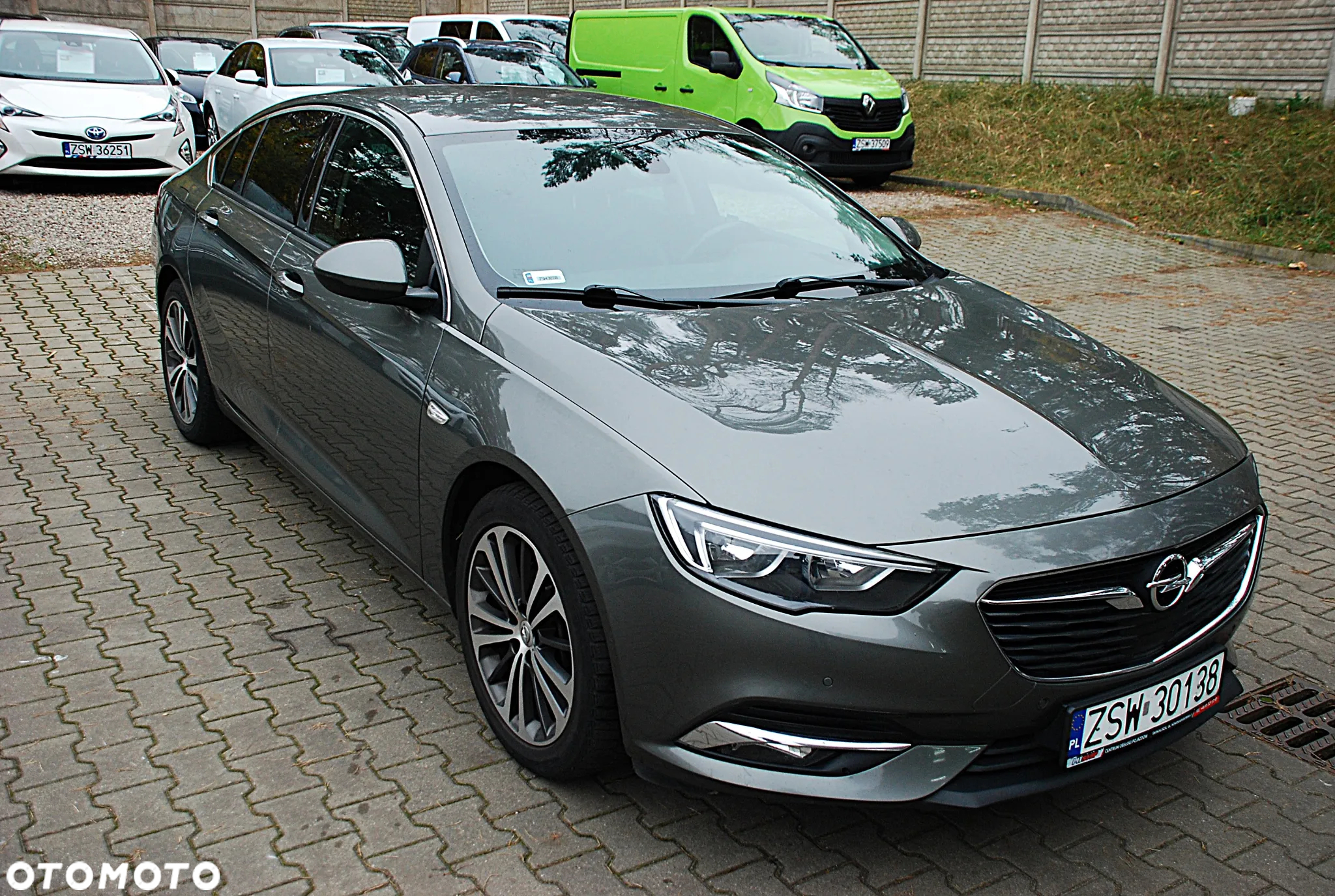 Opel Insignia 2.0 CDTI Innovation S&S - 8
