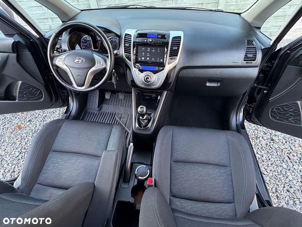 Hyundai ix20 1.4 Premium - 12