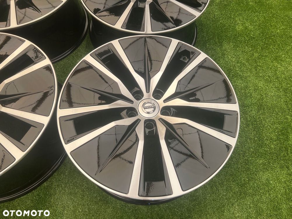 KOMPLET FELG FELGI ALU ALUMINIOWE VOLVO XC40 XC60 XC90 V60 S60 V90 S90 19 - 8
