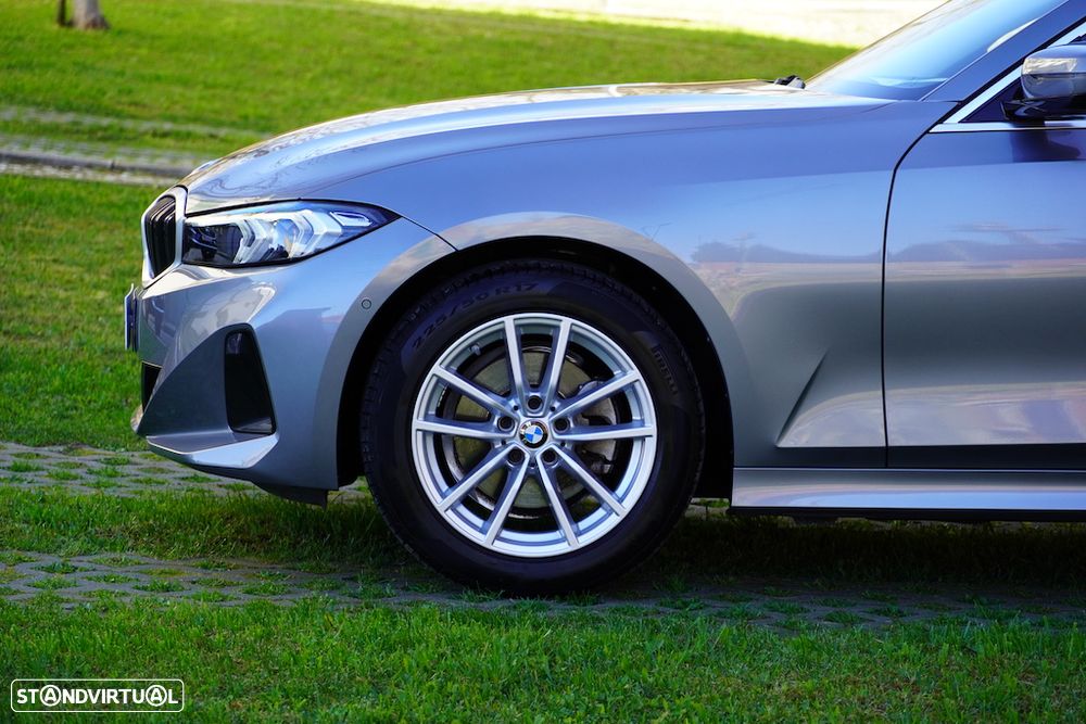 BMW 320 d Line Sport Auto - 43