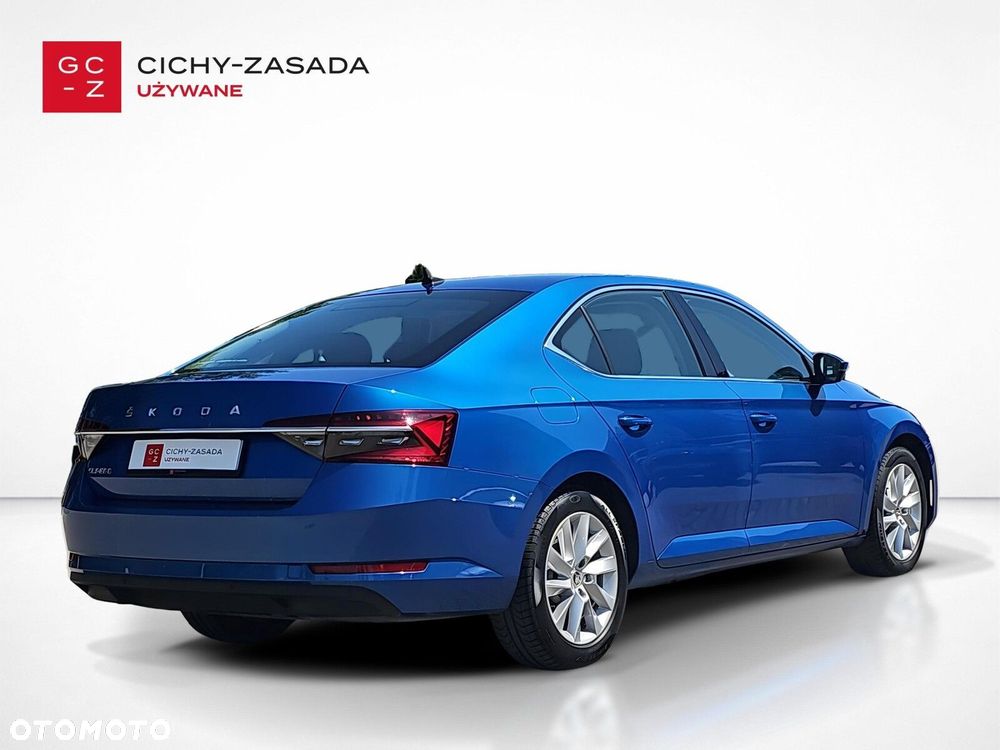 Skoda Superb 1.5 TSI Ambition DSG - 6