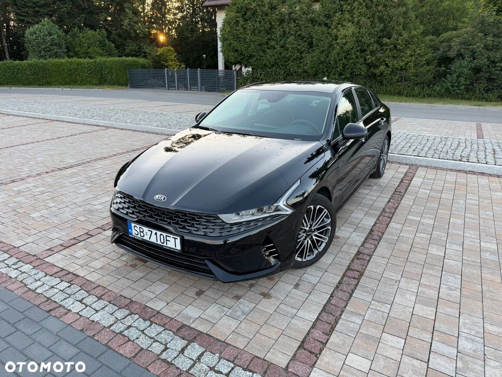 Kia K5 - 4