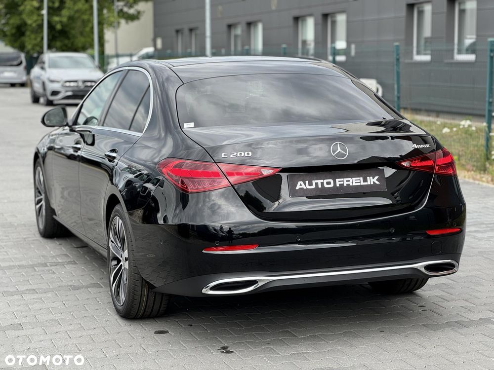 Mercedes-Benz Klasa C 200 4Matic 9G-TRONIC Avantgarde - 9
