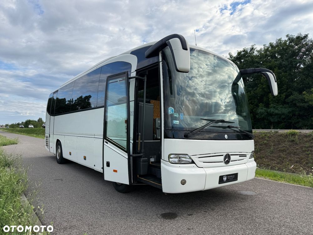 Mercedes-Benz Tourino - 1