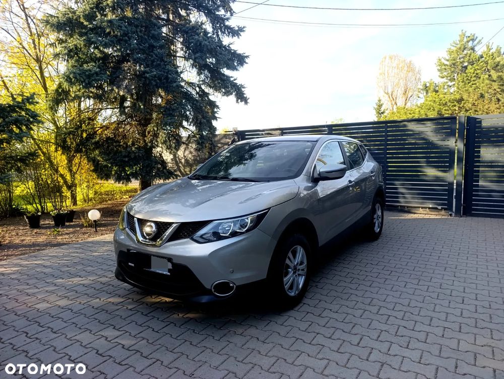 Nissan Qashqai 1.2 DIG-T Xtronic N-Vision - 1