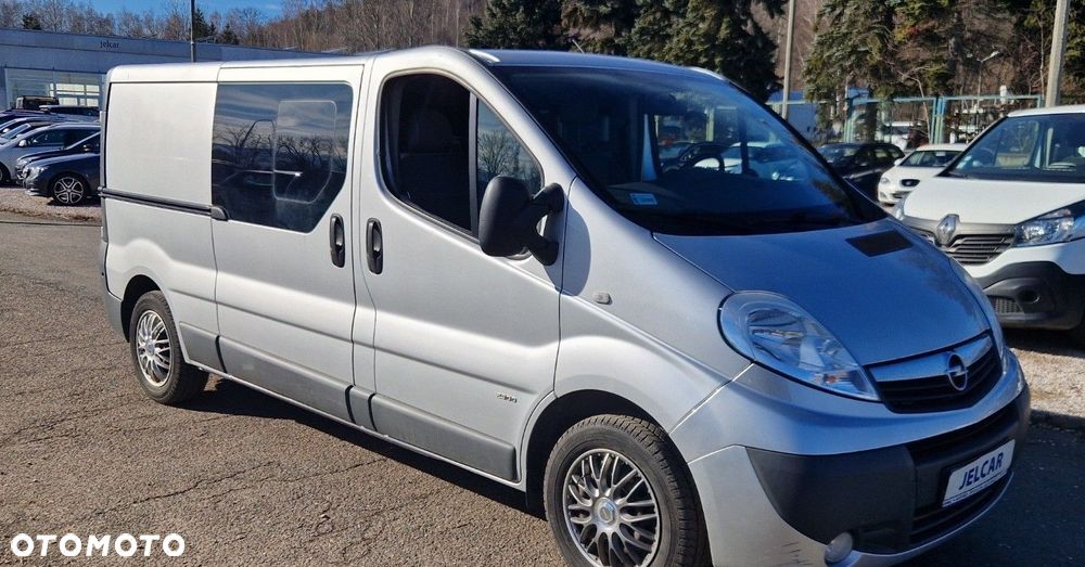 Opel Vivaro - 9