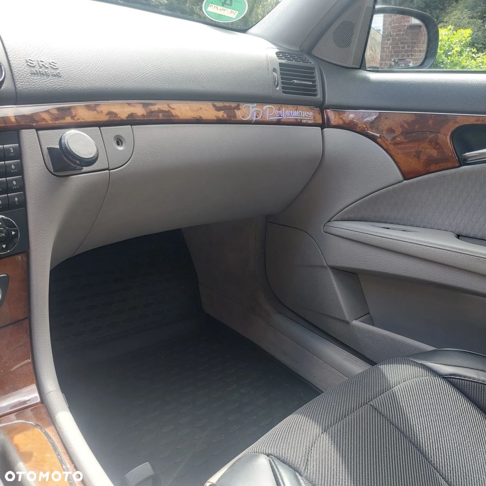 Mercedes-Benz Klasa E - 20