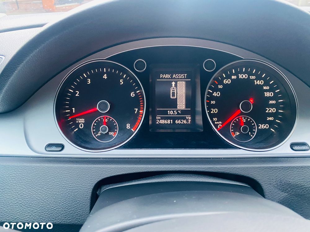 Volkswagen Passat 1.4 TSI BMT Comfortline - 21