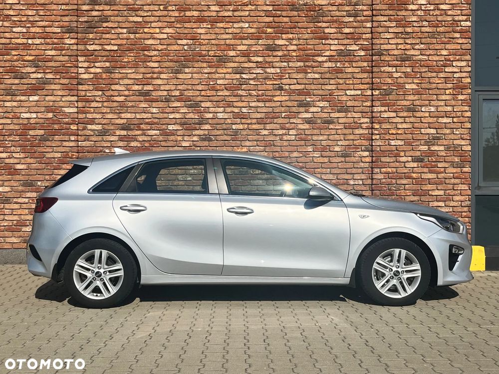 Kia Ceed 1.5 T-GDI M - 7