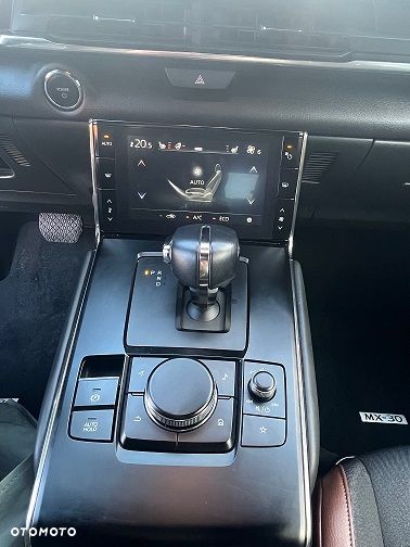 Mazda MX-30 Hikari - 8