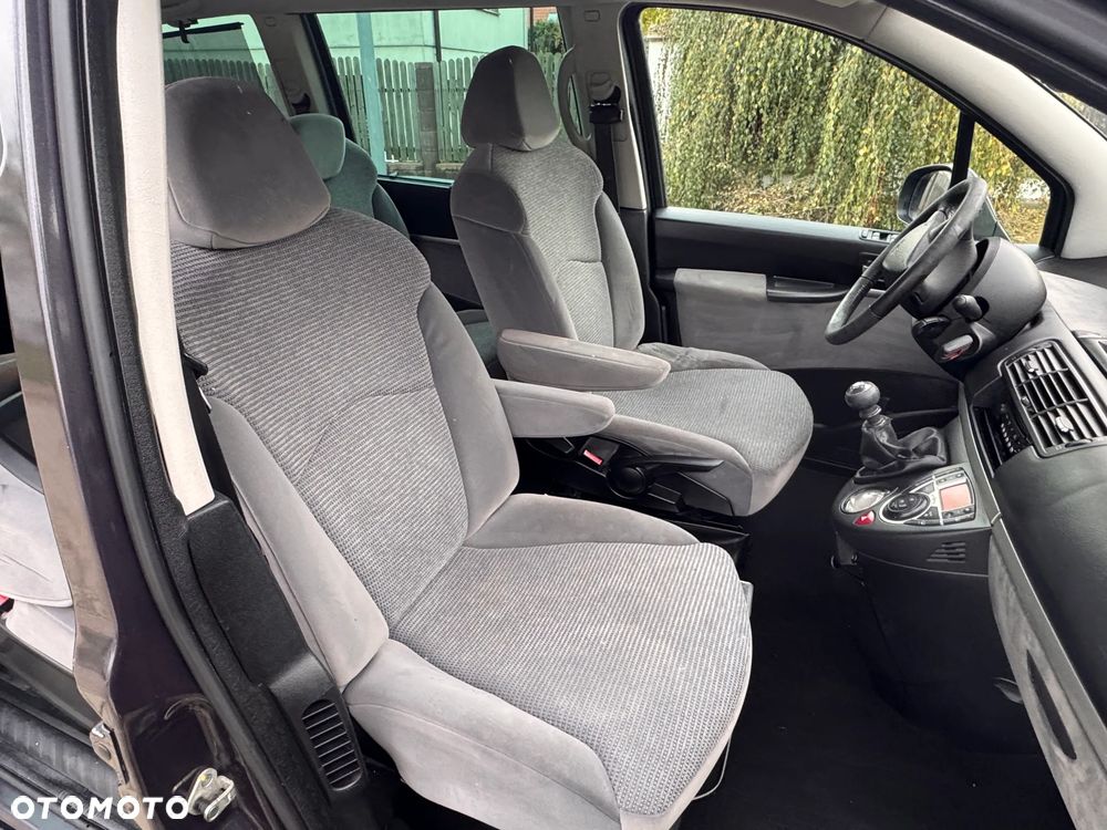 Peugeot 807 - 20