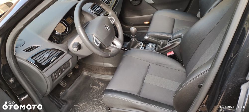 Renault Megane 1.9 dCi Bose Edition - 4