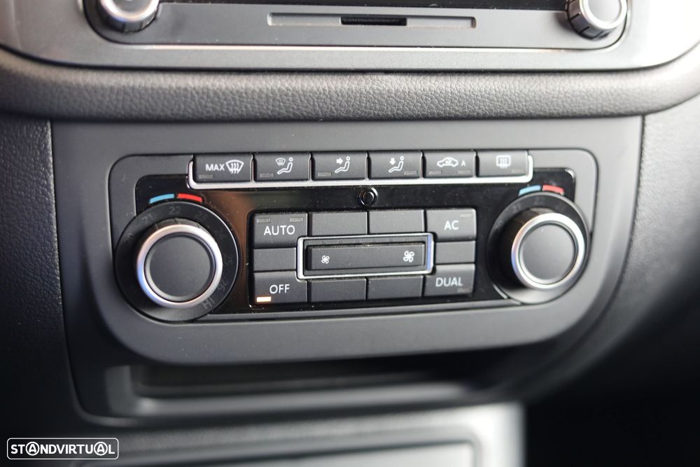 VW Tiguan 2.0 TDi Sport BlueMotion - 31