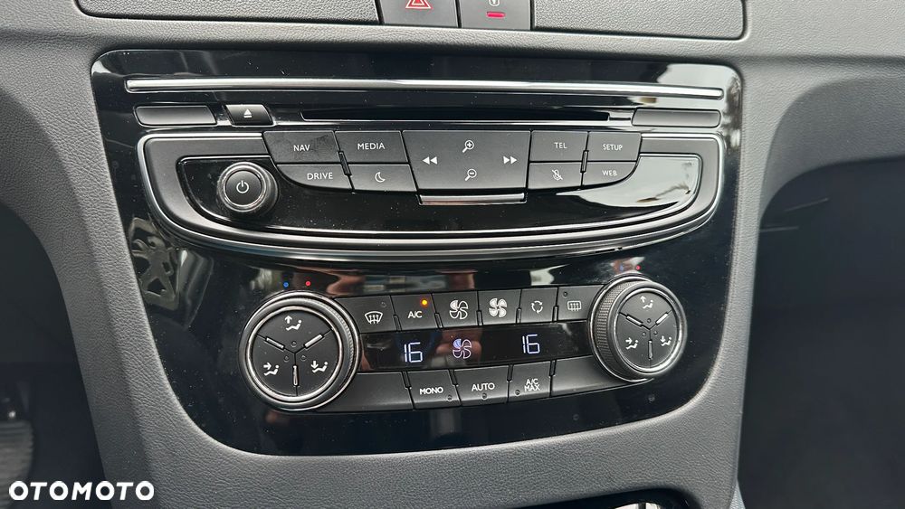 Peugeot 508 2.0 BlueHDi Allure S&S - 40