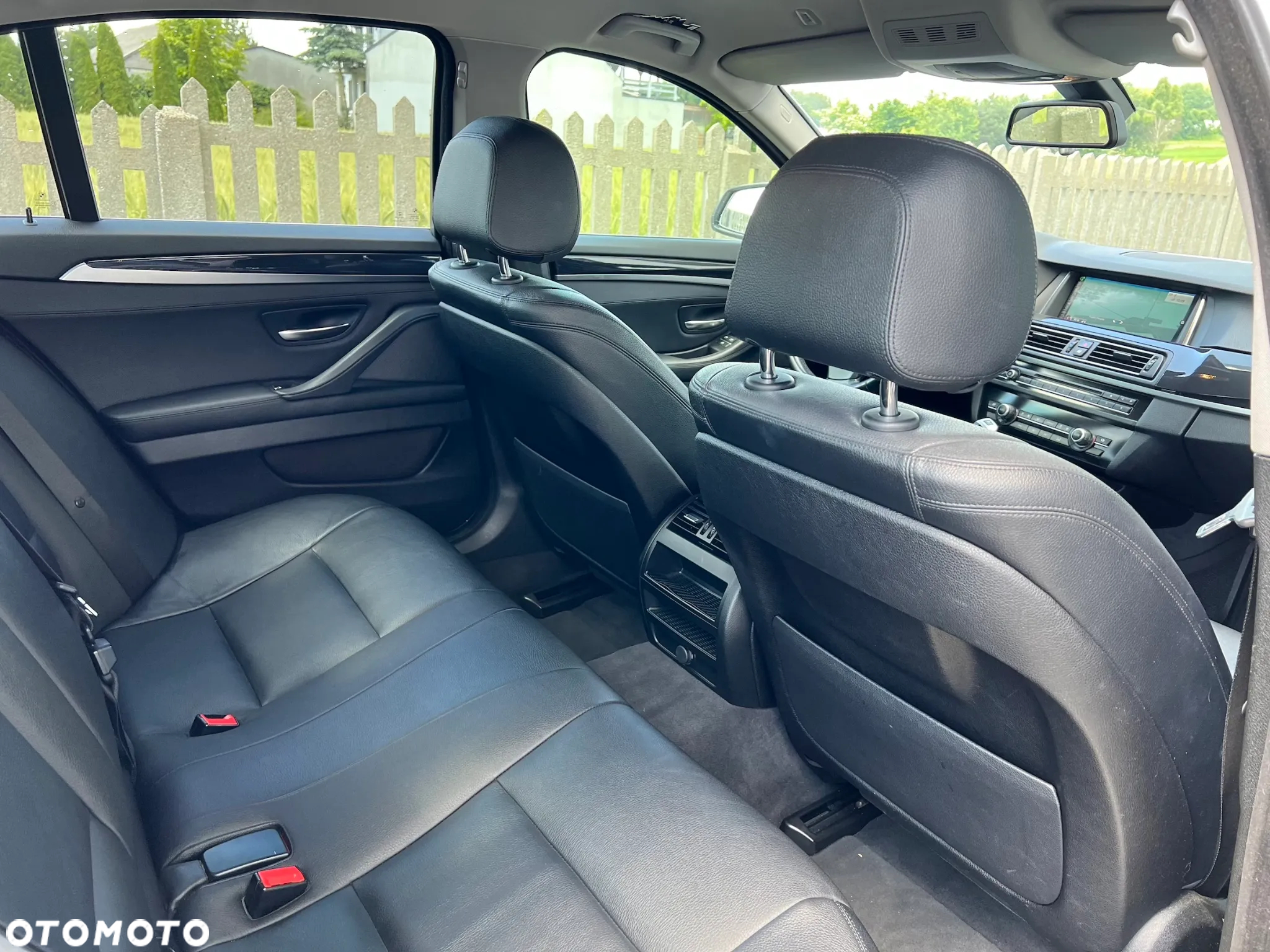 BMW Seria 5 518d - 4