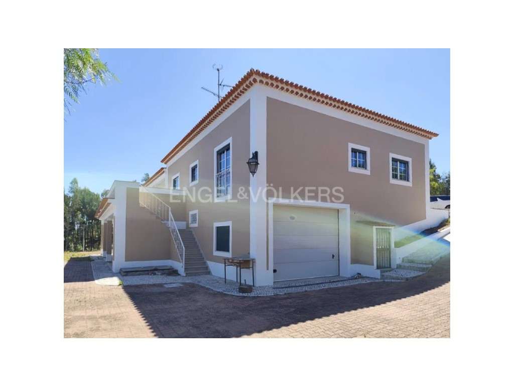 Moradia em Martinchel - Barragem de Castelo do Bode - Grande imagem: 2/28