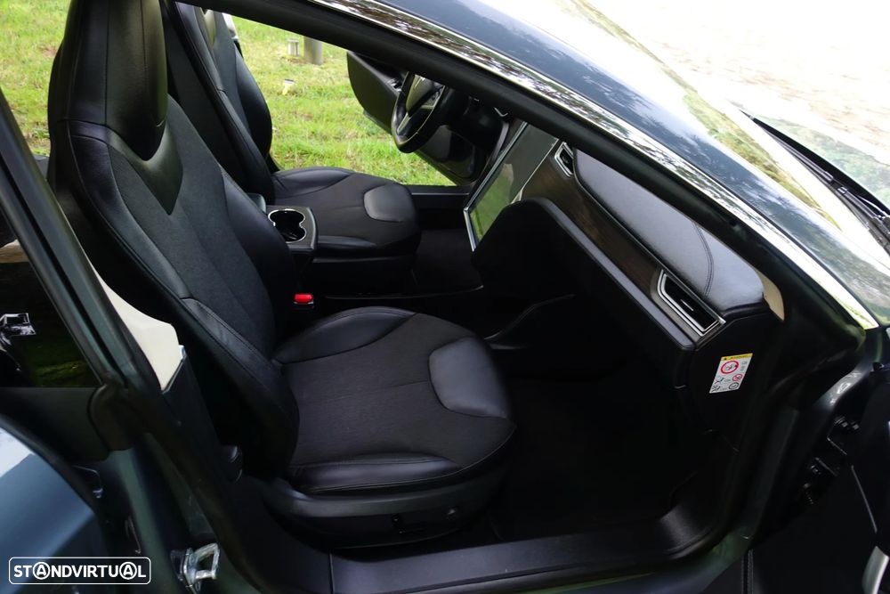 Tesla Model S Standard - 39