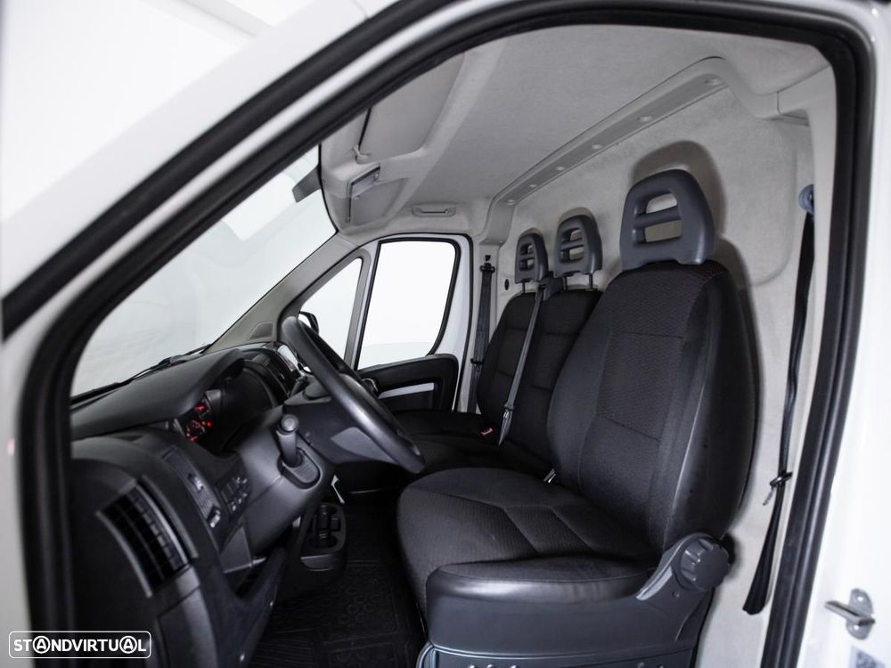 Peugeot Boxer 2.2 BlueHDi 335 L3H2 Premium c/IVA - 10