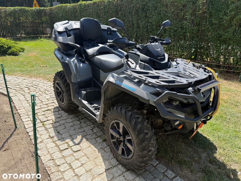 Can-Am Outlander Max - 1