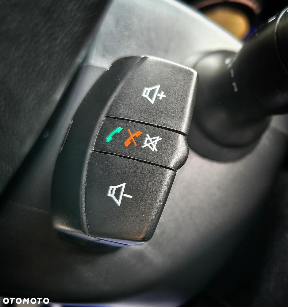 Renault Megane - 25