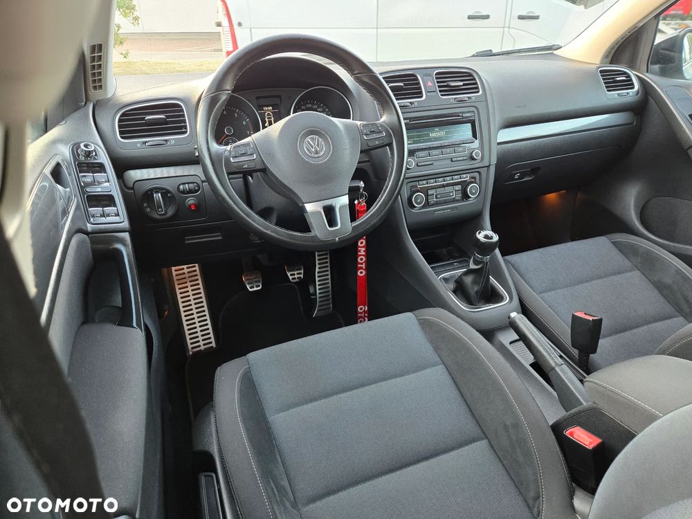 Volkswagen Golf 1.2 TSI Style - 11
