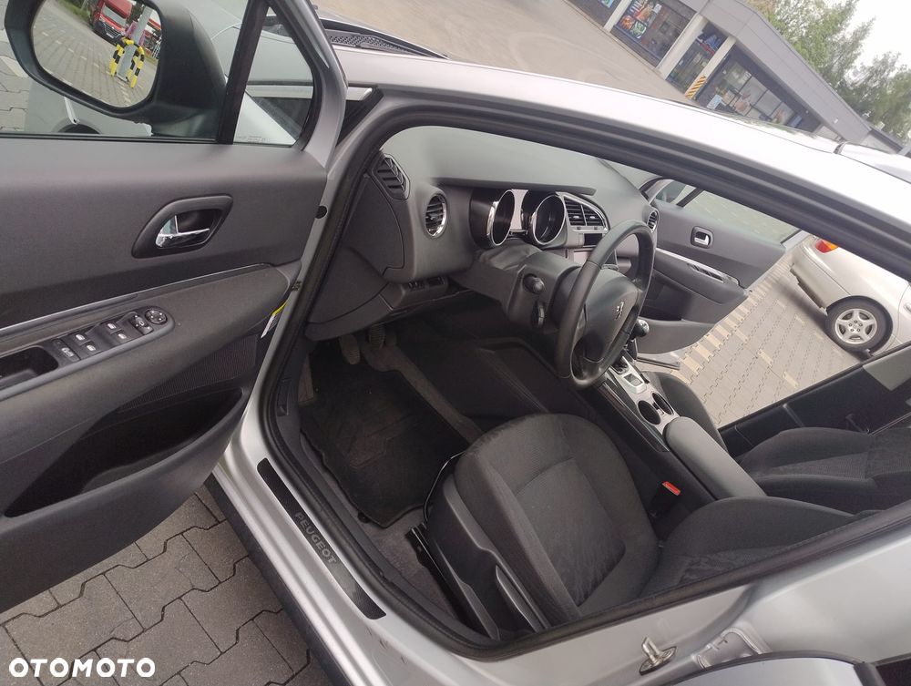 Peugeot 3008 HDi FAP 115 Active - 17