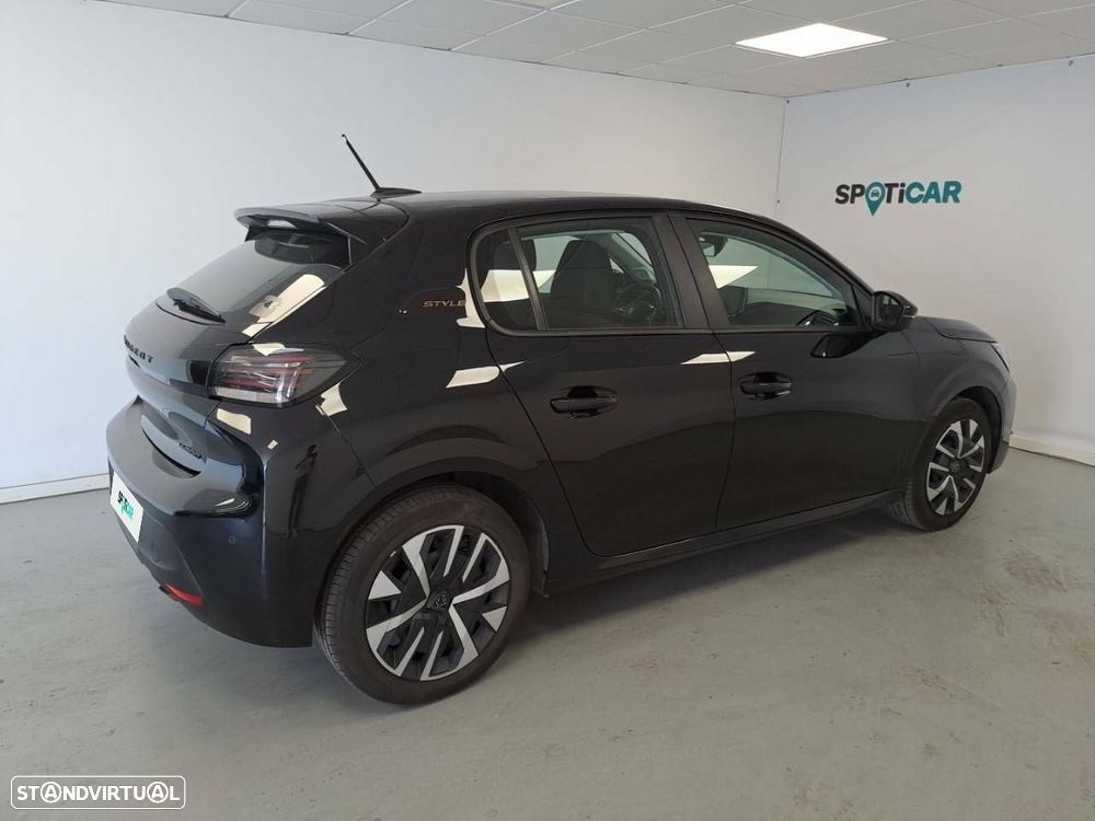 Peugeot 208 1.2 PureTech Style - 4