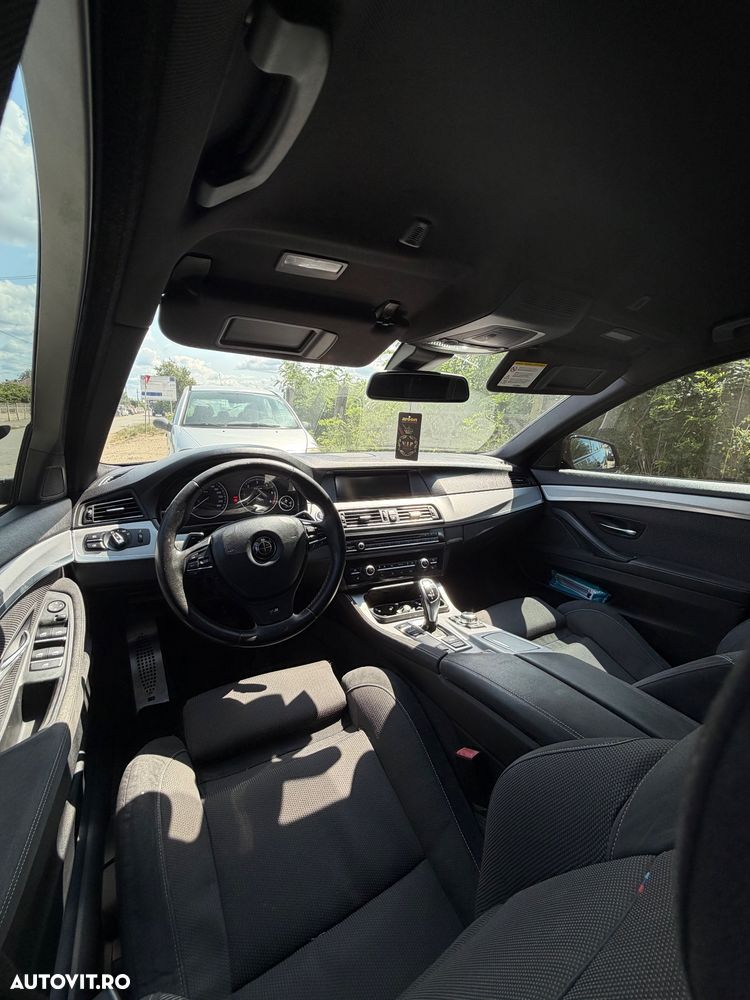 BMW Seria 5 520d Sport-Aut. - 8