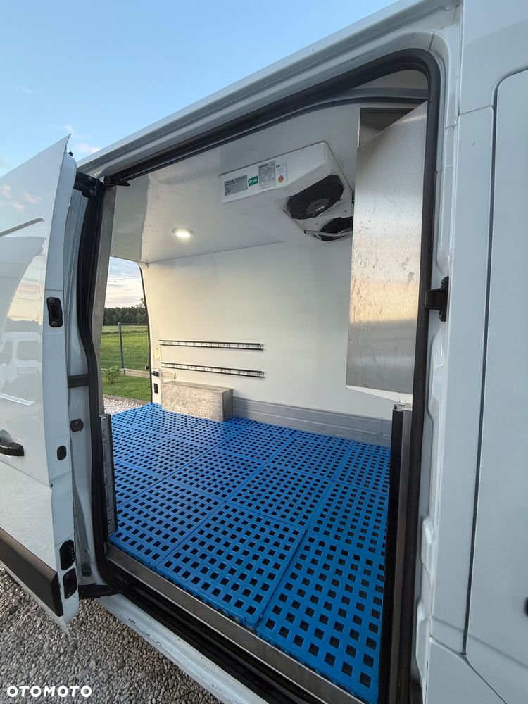 Renault Master - 13