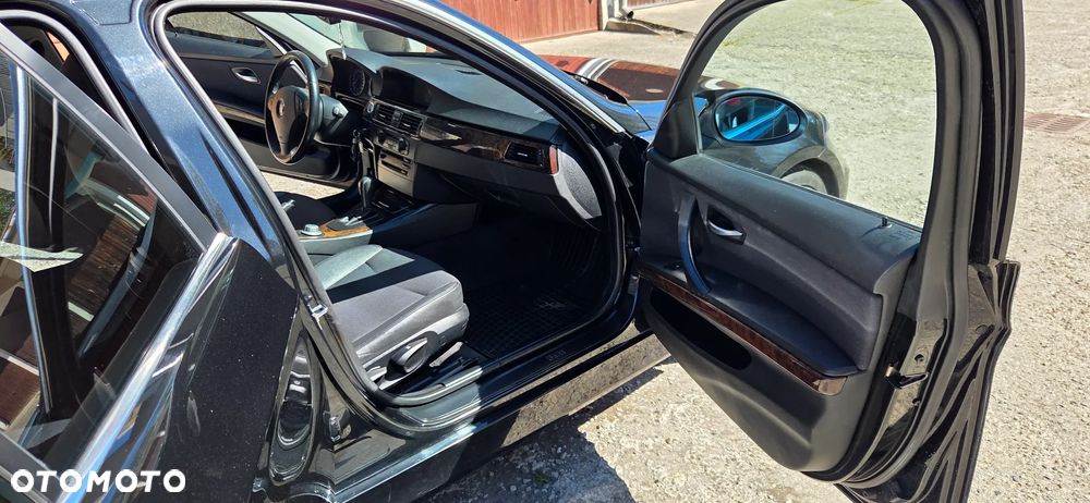 BMW Seria 3 - 12
