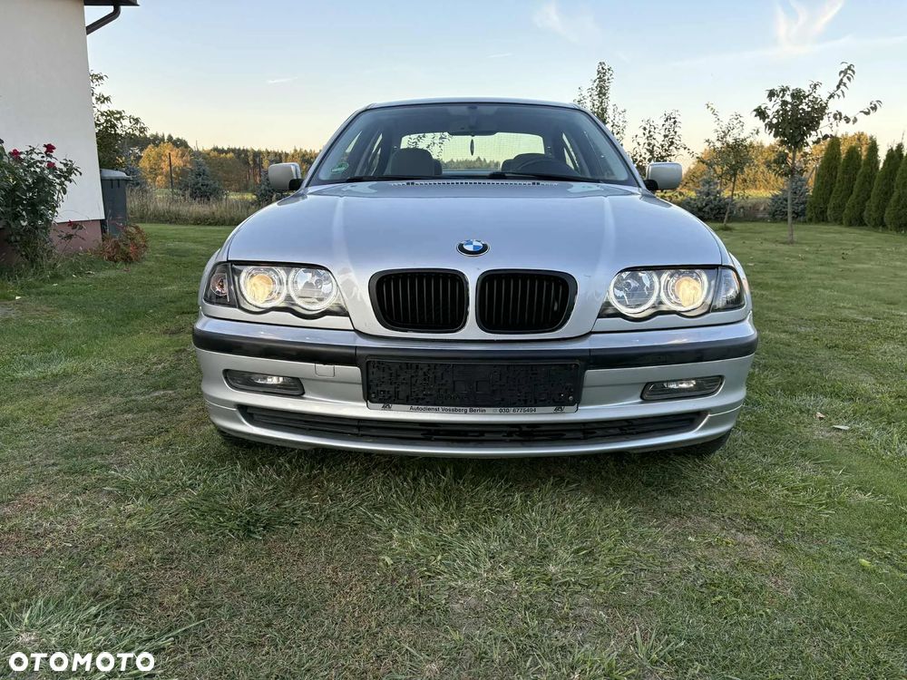 BMW Seria 3 - 11