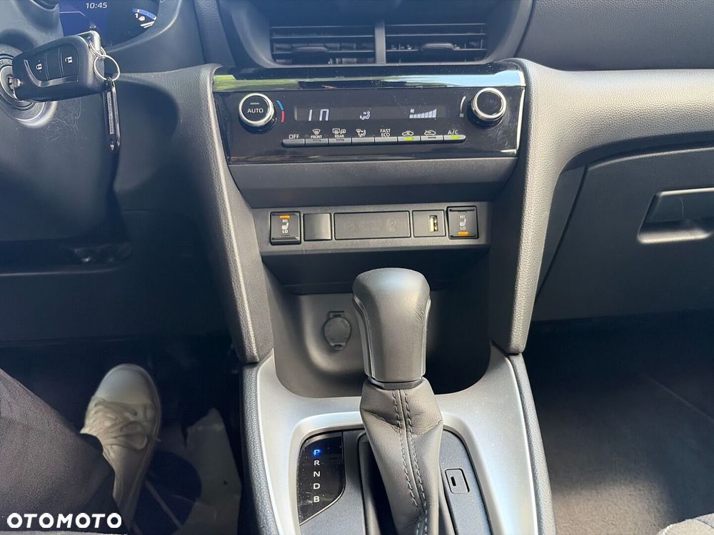 Toyota Yaris Cross Hybrid 1.5 Comfort - 13