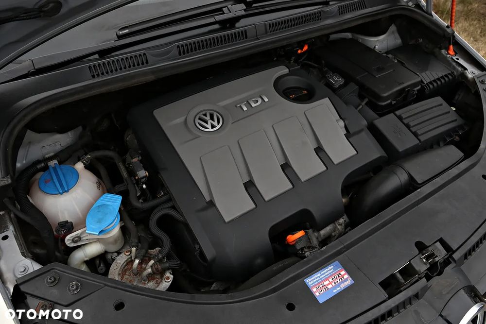 Volkswagen Golf Plus 1.6 TDI Comfortline - 40