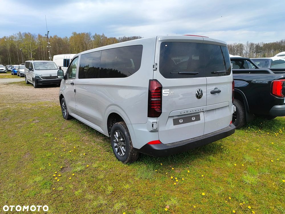 Volkswagen Caravelle - 5