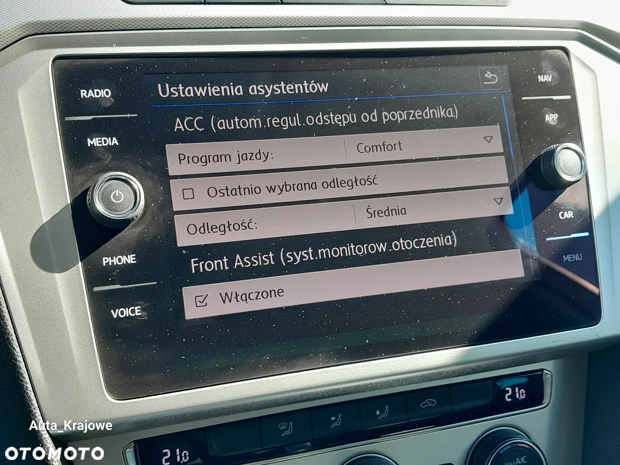 Volkswagen Passat 2.0 TDI BMT Comfortline DSG - 17