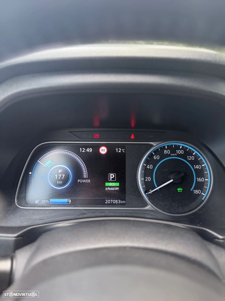 Nissan Leaf N-Connecta - 24